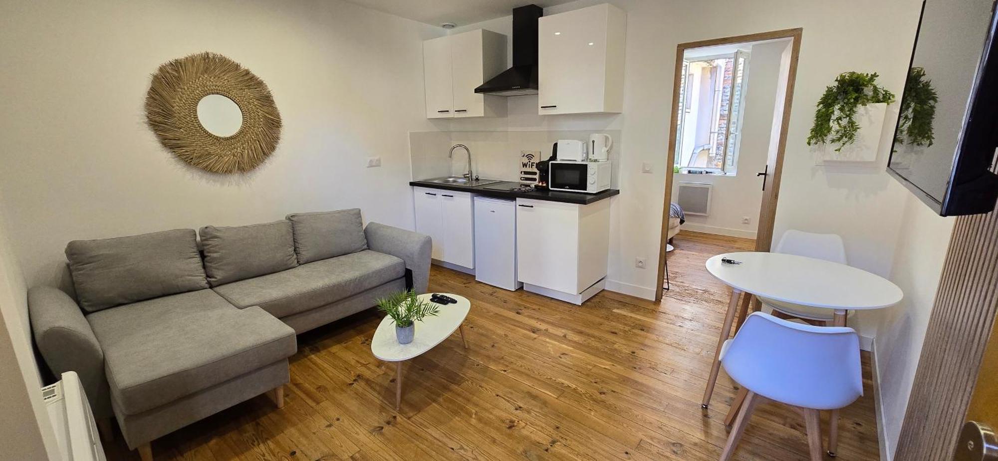 Moderne Et Contemporain, Wifi, 2 Pers Appartement *
